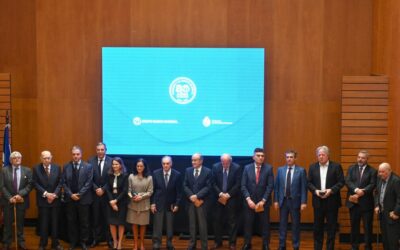 Banco Mundial reconoció a Mario Bergara por su aporte a la construcción de un Uruguay sólido y confiable